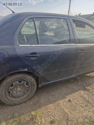 Skoda octavia sağ arka kapı çıkma