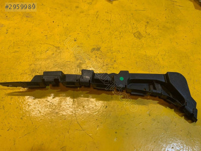 Renault Clio 2 Thalia Arka Tampon Braketi Sağ Çıkma 8200699883