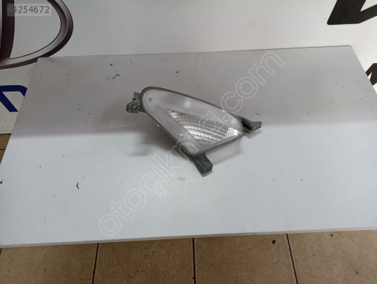 HYUNDAİ ELANTRA 2021-2024 SAĞ SİS FARI ORİJİNAL ÇIKMA