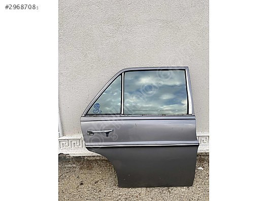 MERCEDES W115 ORJ. SAĞ ARKA KAPI DOLU ÇIKMA MUAYYER