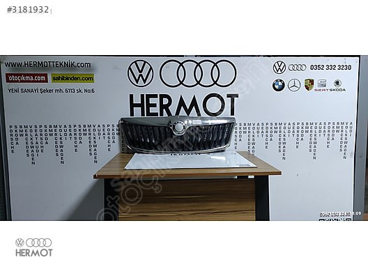 OEM 1Z0853651C SKODA OCTAVIA ÖN PANJUR KROMLU (ÇIKMA ORJİNAL)
