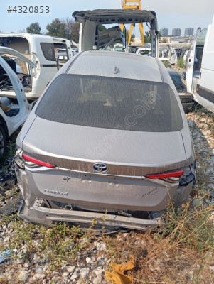 TOYOTA COROLLA BAGAJ KAPAĞI 2021 ORJİNAL OTO FEDAİ