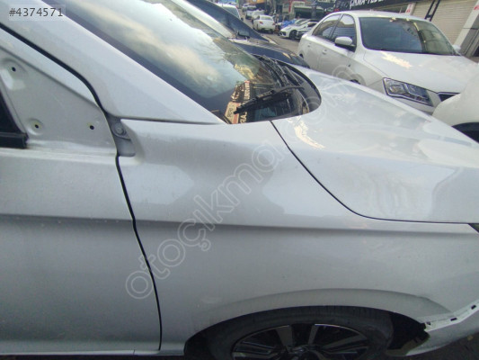 HONDA CİTY 2020-2025 SAĞ ÖN ÇAMURLUK SÖKME YEDEK PARÇA HATASIZ