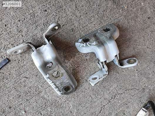 OPEL ASTRA J ARKA SAĞ KAPI MENTEŞELERİ GM ADET FİYATI