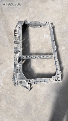 Ford Courier ön panel 2014-2017