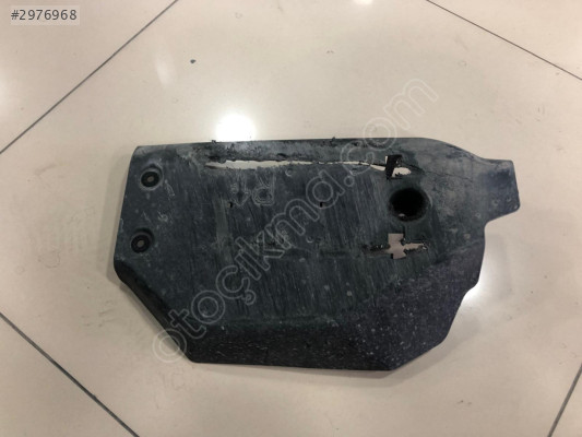 MERCEDES E SERİ W214 ALT KAPLAMA BAKALİT 2143521800