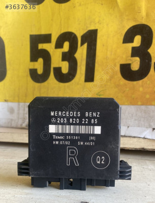 C200 W203 Mercedes Sağ Arka Kapı Beyni A2038202285 - Oto Parça