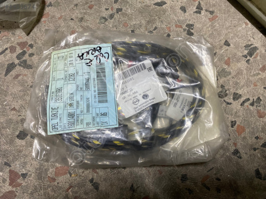 OPEL CORSA E ARKA PARK SENSÖR TESİSATI SIFIR ORJİNAL 39161681