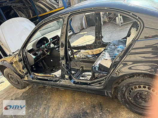 BMW E46 DEPO KAPAĞI İÇ DIŞ , BENZİN YAKIT DEPOSU VE ŞAMANDIRA