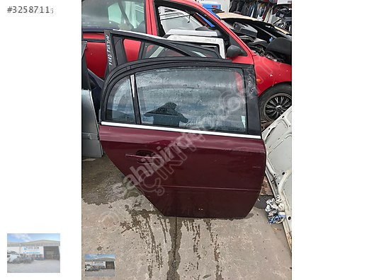 OTO CEMDEN ÇIKMA OPEL VECTRA C SAĞ ARKA KAPI