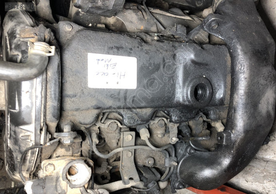 Toyota Hiace 2.4 D 1994 Çıkma Mazot Pompası