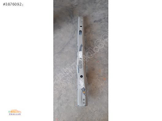 VW Transporter T5 Tampon Demiri - Ünallar Oto Çıkma Parça