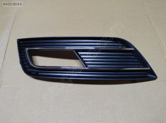 AUDI A4 2013-2015 SOL SİSLİ TAMPON IZGARASI KROMLU 8K0807681K