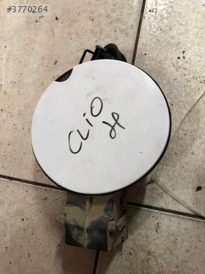 CLİO 4 DEPO KAPAĞI ORJİNAL ÇIKMA PARÇAA