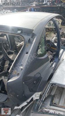 FORD FOCUS 2,5 SAĞ ARKA ÇAMURLUK