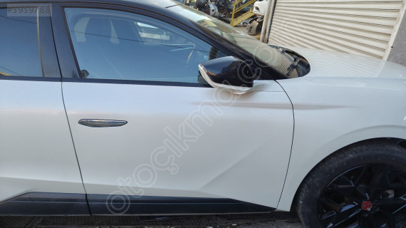 Ds4 sağ ön kapı sökme hatasız