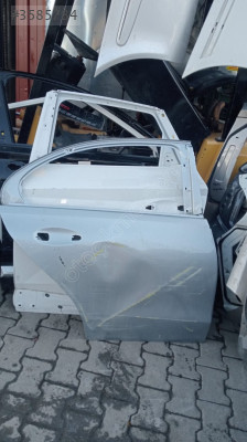 2022  Mercedes w206 c class sağ arka kapı çıkma