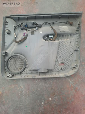 VW CADDY SOL ÖN KAPI DÖŞEMESİ