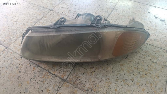 Rover 216 sol ön far