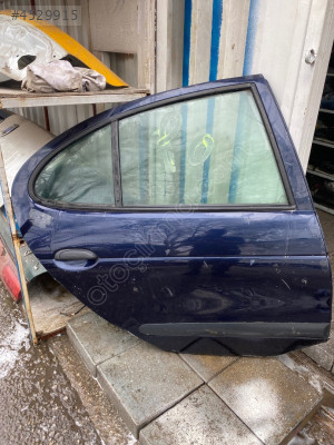 renault megane 1 sedan orjınal sağ arka kapı