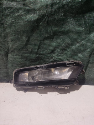 SKODA OCTAVİA 2012-18 SAĞ SİS FARI 5E0941700F