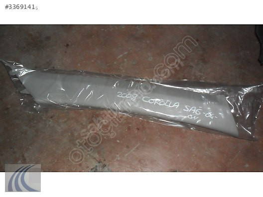 TOYOTA COROLLA 2008 ÇIKMA SAĞ ÖN DİREK PLASTİĞİ