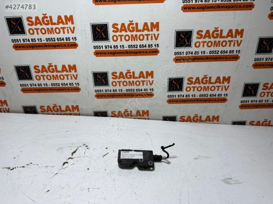 ÇIKMA PORSCHE CAYENNE-TOUAREG ARKA BAGAJ KİLİDİ OEM 7L0827511