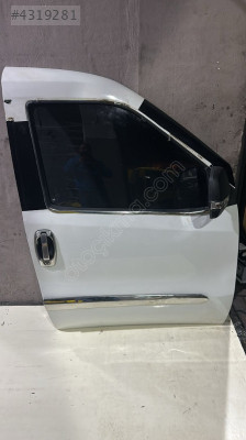 2014 FİAT DOBLO GENİŞ AİLE ÖN SAĞ KAPI