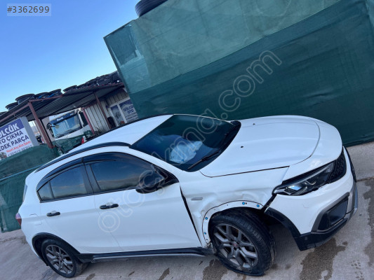 Fiat Egea Cross Tavan Arka ORJİNAL