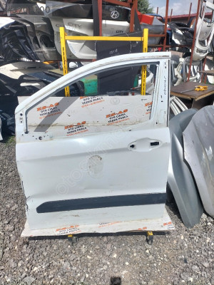 Ford courier çıkma sol ön kapı 2014-2023