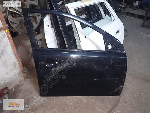OPEL ASTRA H SAĞ ÖN KAPI ''MERTLER OTO YEDEK PARÇA''DA