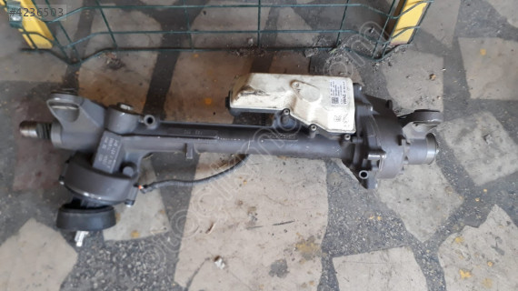 VOLKSWAGEN PASSAT B7 DİREKSİYON KUTUSU  3AB423050E