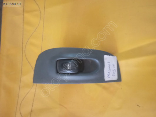 Renault Megane 1 sağ ön cam düğmesi