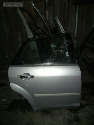 FORD FOCUS-2 2008 ÇIKMA ORİJİNAL DOLU SAĞ ARKA KAPI