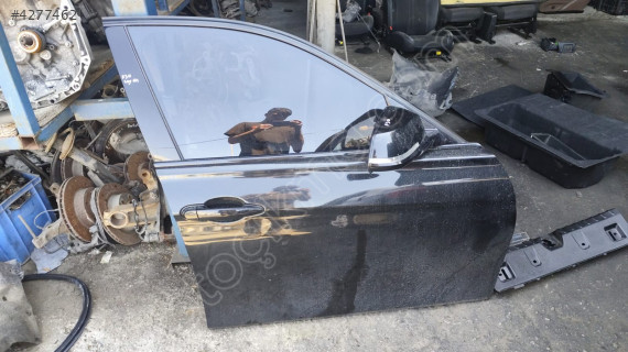 BMW F30 SAĞ ÖN KAPI OTO FEDAİ