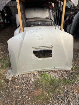 TOYOTA HILUX MOTOR KAPUTU ORJİNAL ÇIKMA