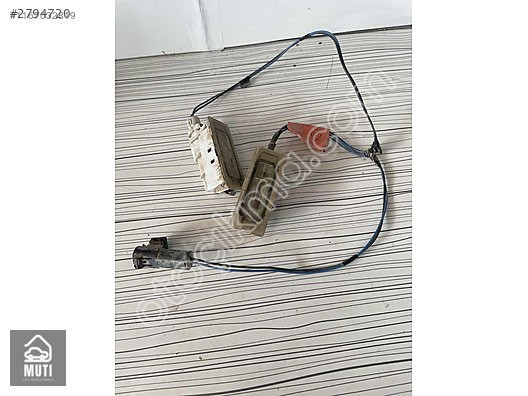 Renault megane 1 plaka lamba ve elektrik tesisatı 7700796162