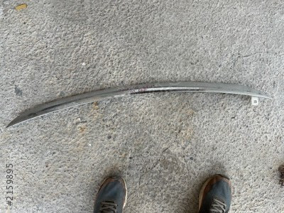 RENAULT CLİO TALİANT ÖN KAPUT ÇITASI