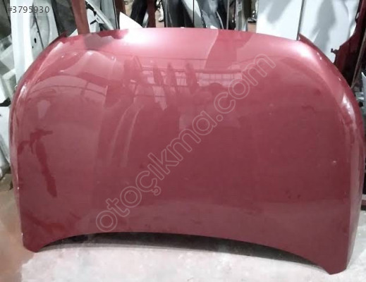 Peugeot 308 motor kaputu orjinal sökme 9817303180