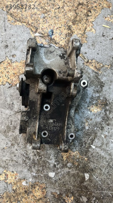 Citroen c5 şarj dinamosu ayağı  96348179