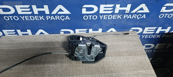 BMW F10 SAĞ ÖN KAPI KİLİDİ 7229458
