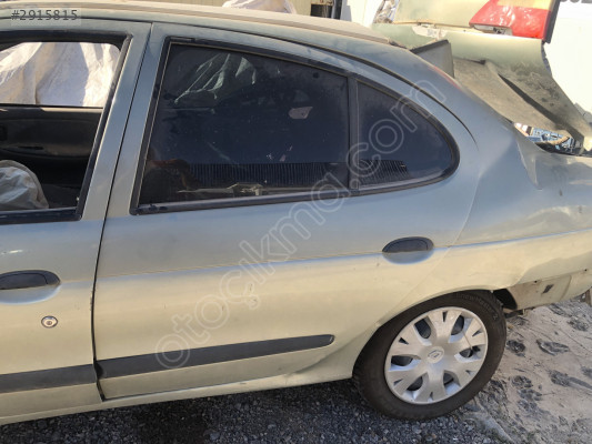 Megane 1 sol arka kapı