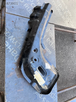 SAĞ ARKA PANEL DESTEK SACI PASSAT B7