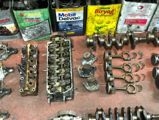 Honda civic motor içi parçaları