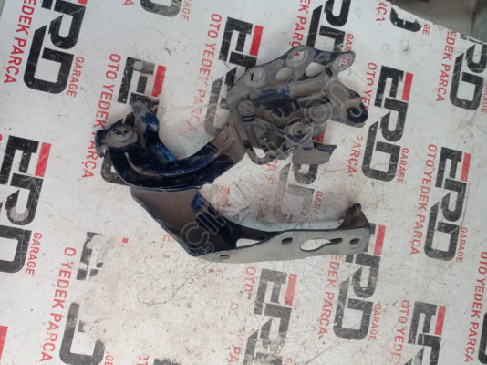 MERCEDES C SERİ W205 SOL KAPUT MENTEŞESİ A2058800828