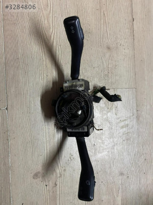 Volkswagen Golf 4 Sinyal Kolu