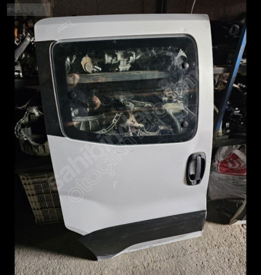 PEUGEOT BİPPER SAĞ ARKA KAPI DOLU