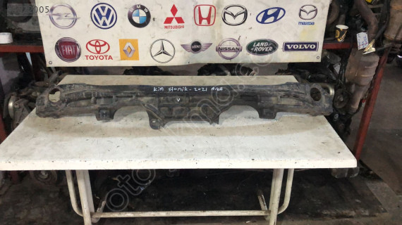 2021-2023 KİA STONIC ARKA TAMPON DEMİRİ