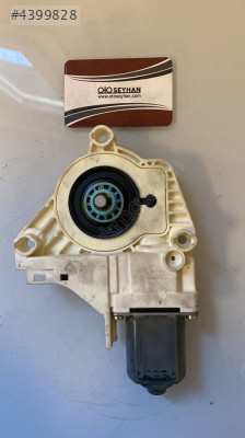 5L0959812A Skoda Yeti 2012 sol arka kapı cam motoru