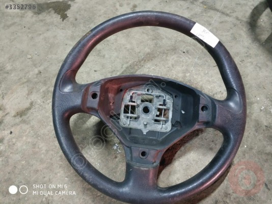 Peugeot 308 direksiyon simidi